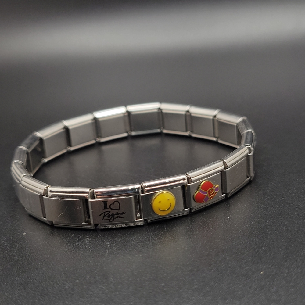 Stainless Steel Charm Link Bracelet "I ❤️ Regina", Smiley and Red Hat
